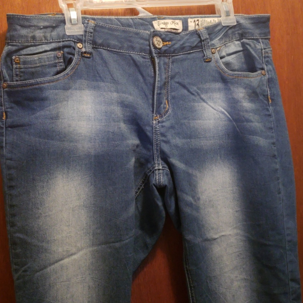 Jean capris - Picture 2 of 3